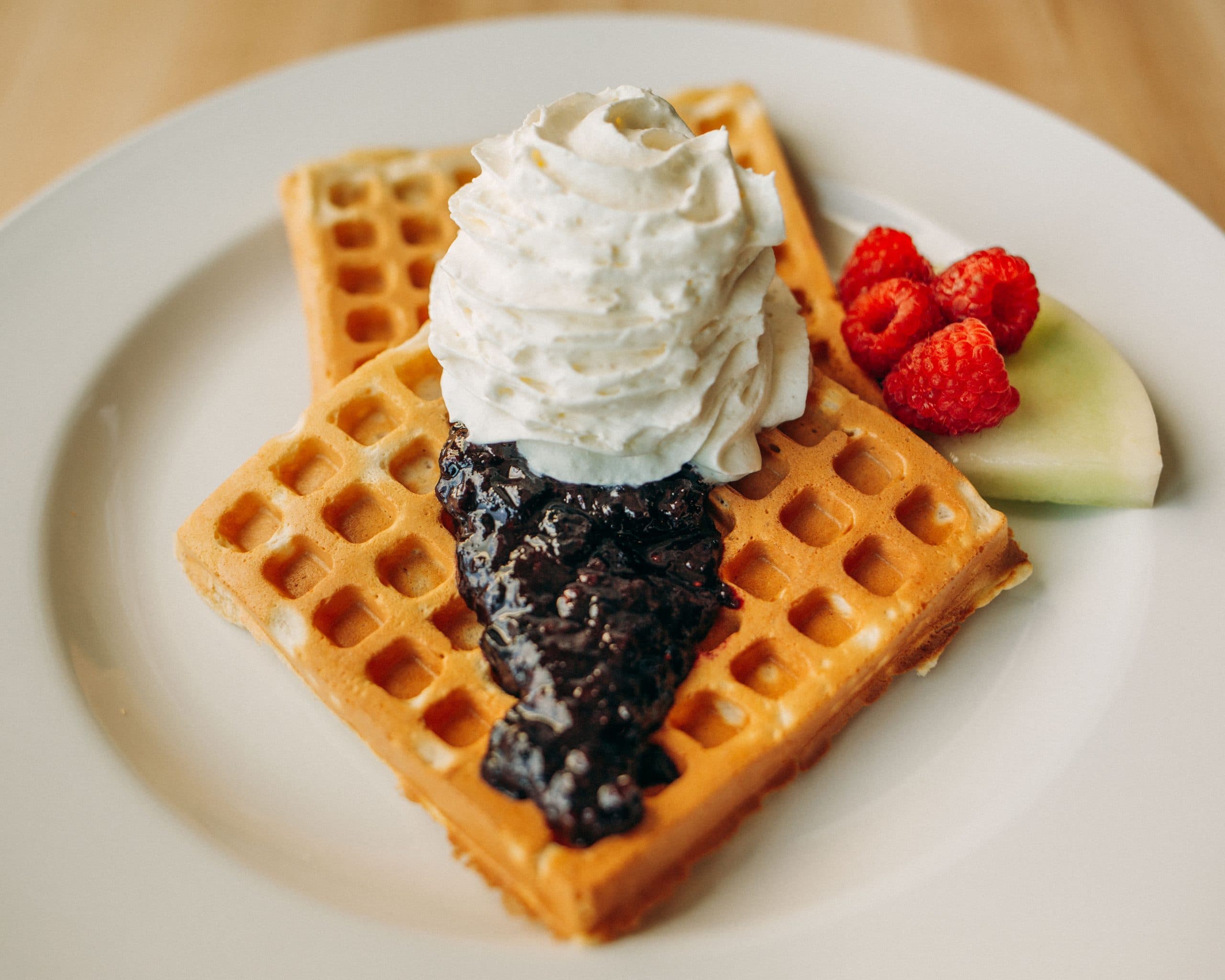 Johnny's Eatery dining room